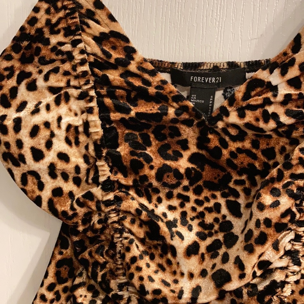 forever 21 leopard body suit - Picture 3 of 5